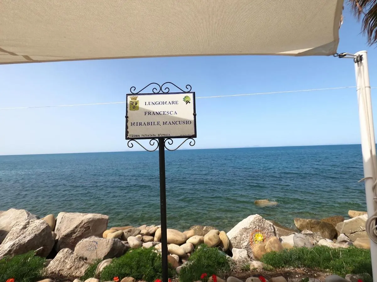 Terrazza Lungomare Villa Caronia Marina